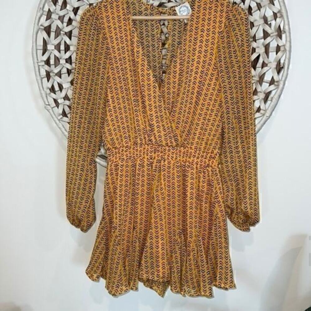 Blue Rain gold and burgundy chevron print long sleeve romper size small